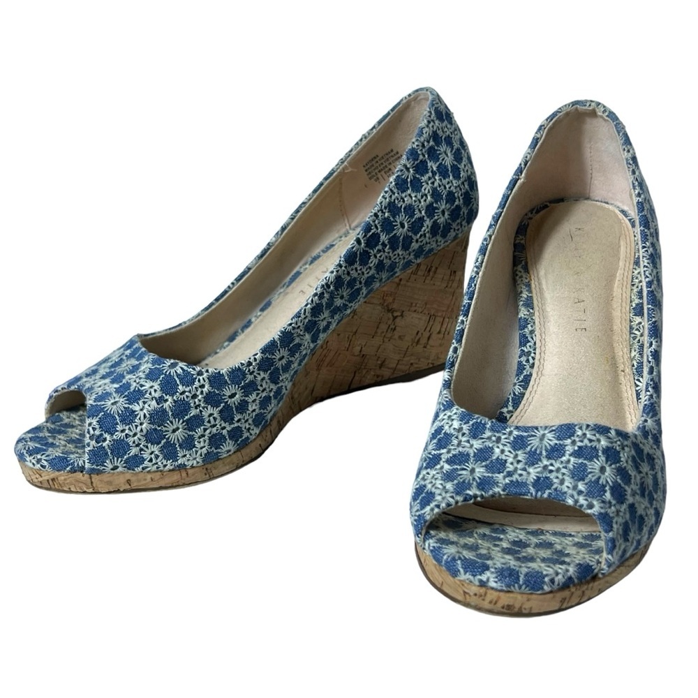 Kelly and Katie Peep Toe Women Blue Embroidery Cork Wedge Sandal, US 7